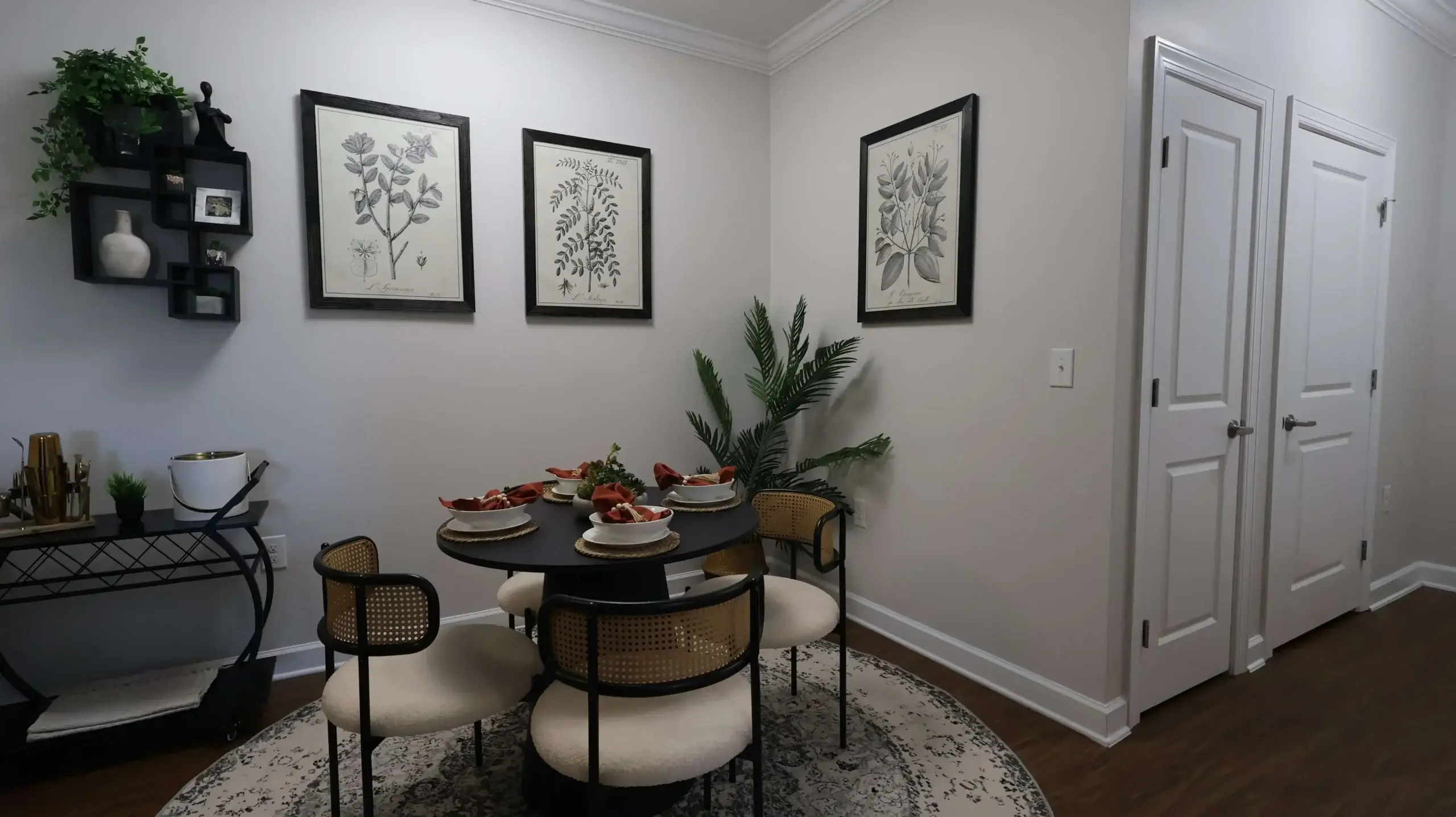 Fairway Village - Dinning Area 3