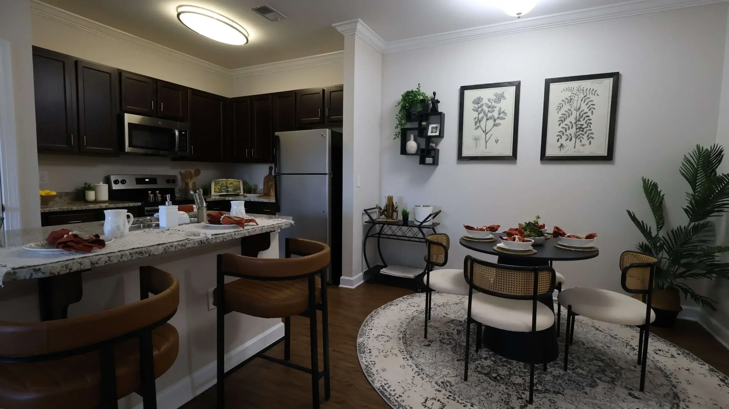 Fairway Village - Dinning Area 2